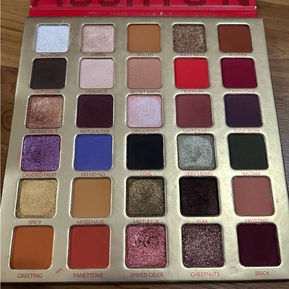 BH Cosmetics Ho Ho Holidays Naughty Palette